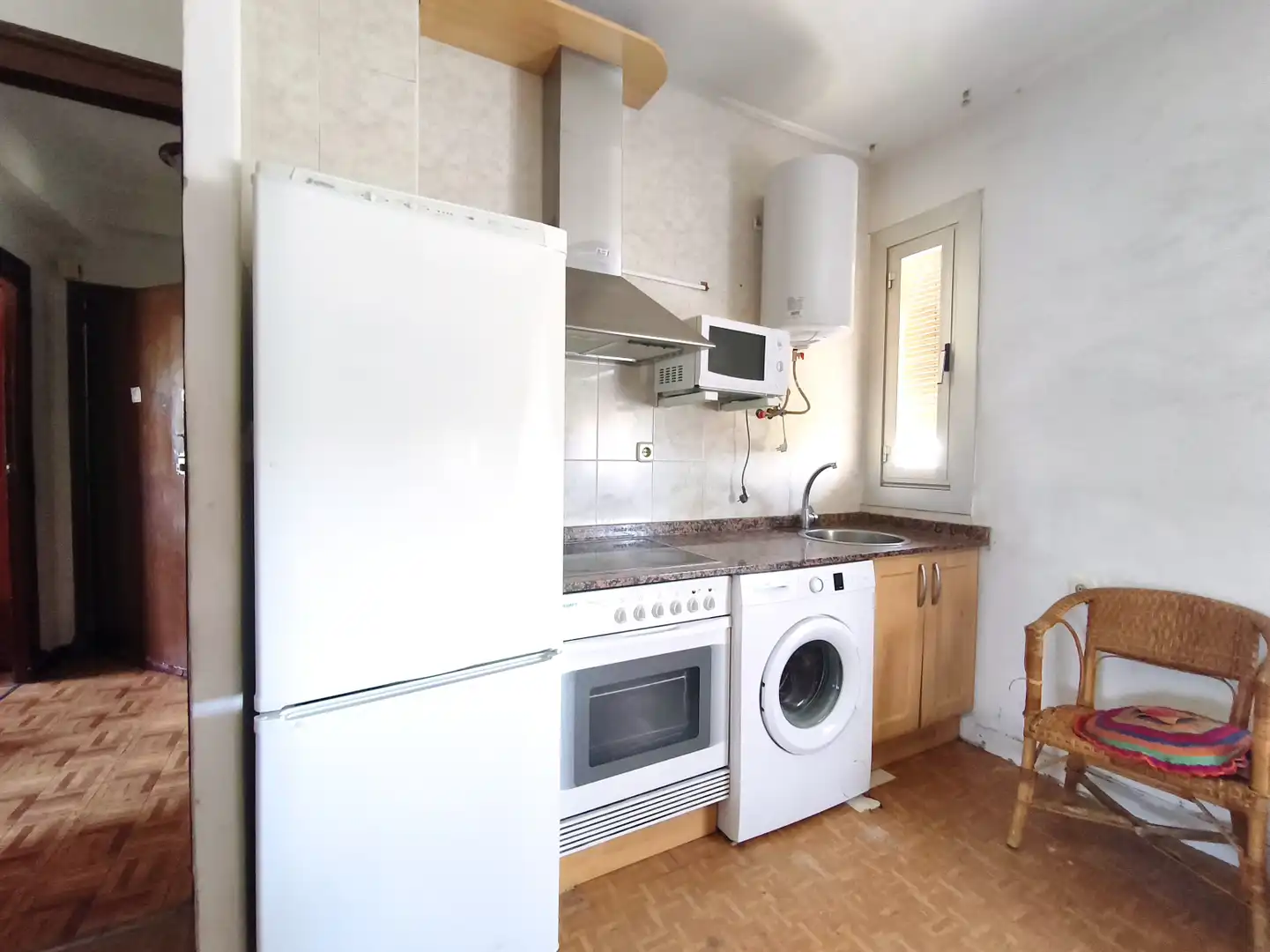 Kitchen of Flat for sale in  Logroño  with Parquet flooring
