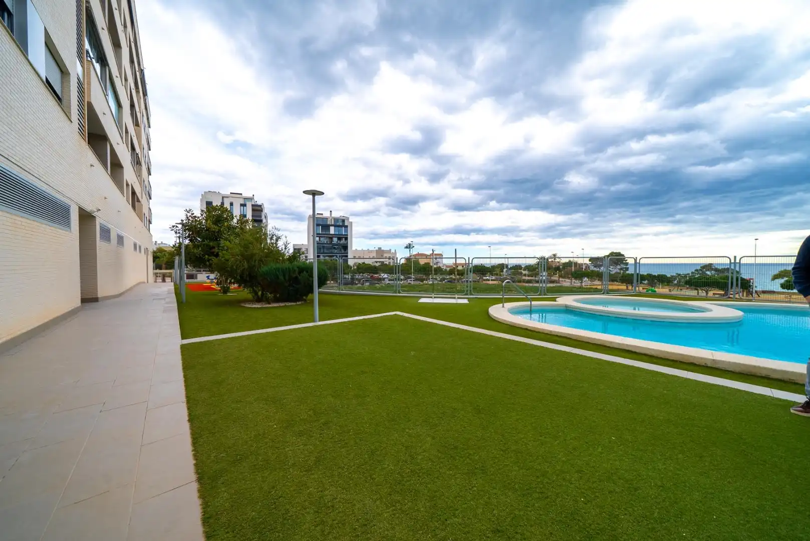 Piscina de Apartamento en venta en Villajoyosa / La Vila Joiosa con Aire acondicionado, Trastero y Amueblado