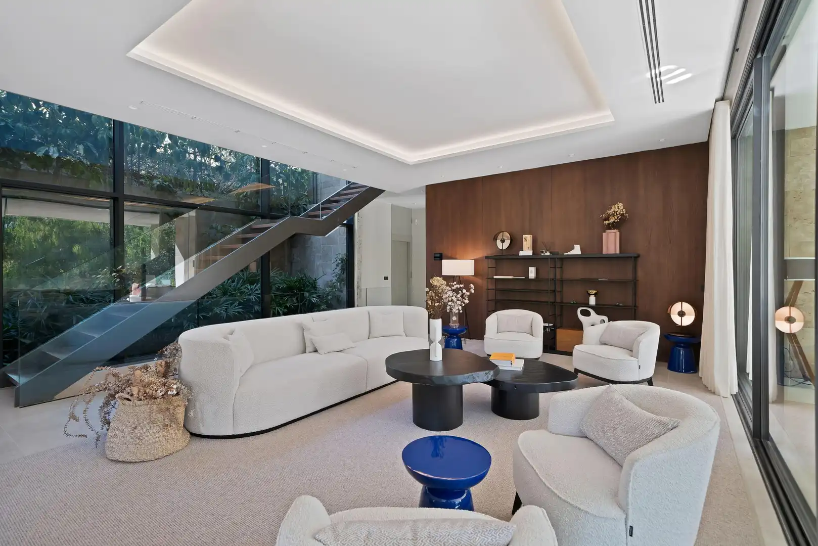 Living room of Houses for rent in Marbella  with Air Conditioner, Heating and Private garden