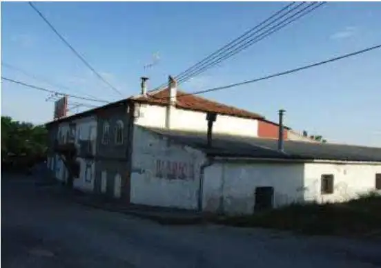Vista exterior de Nau industrial en venda en Villacastín