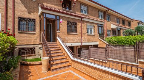 Foto 3 de Casa adosada en venda a Las Castañeras - Bulevar, Arroyomolinos (Madrid)