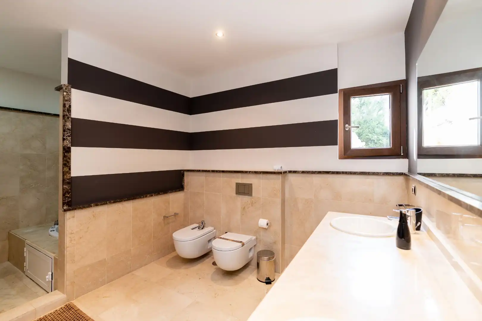 Chalet con terraza en venta en Calle Hinaharros 30, imagen 46