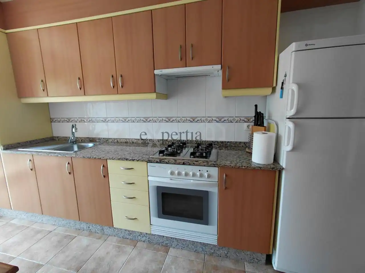 Cocina de Apartamento de alquiler en Boiro con Calefacción, Terraza y Amueblado