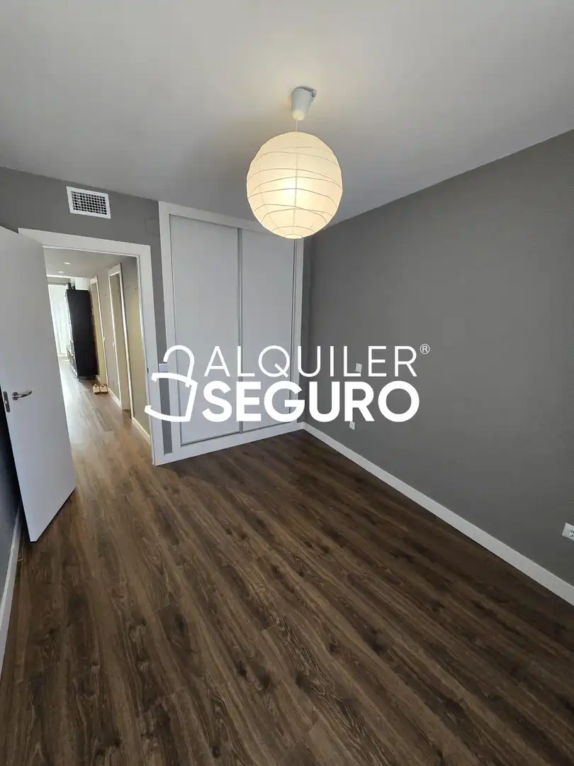 Flat for rent in Carlos Ruiz, Villar del Olmo