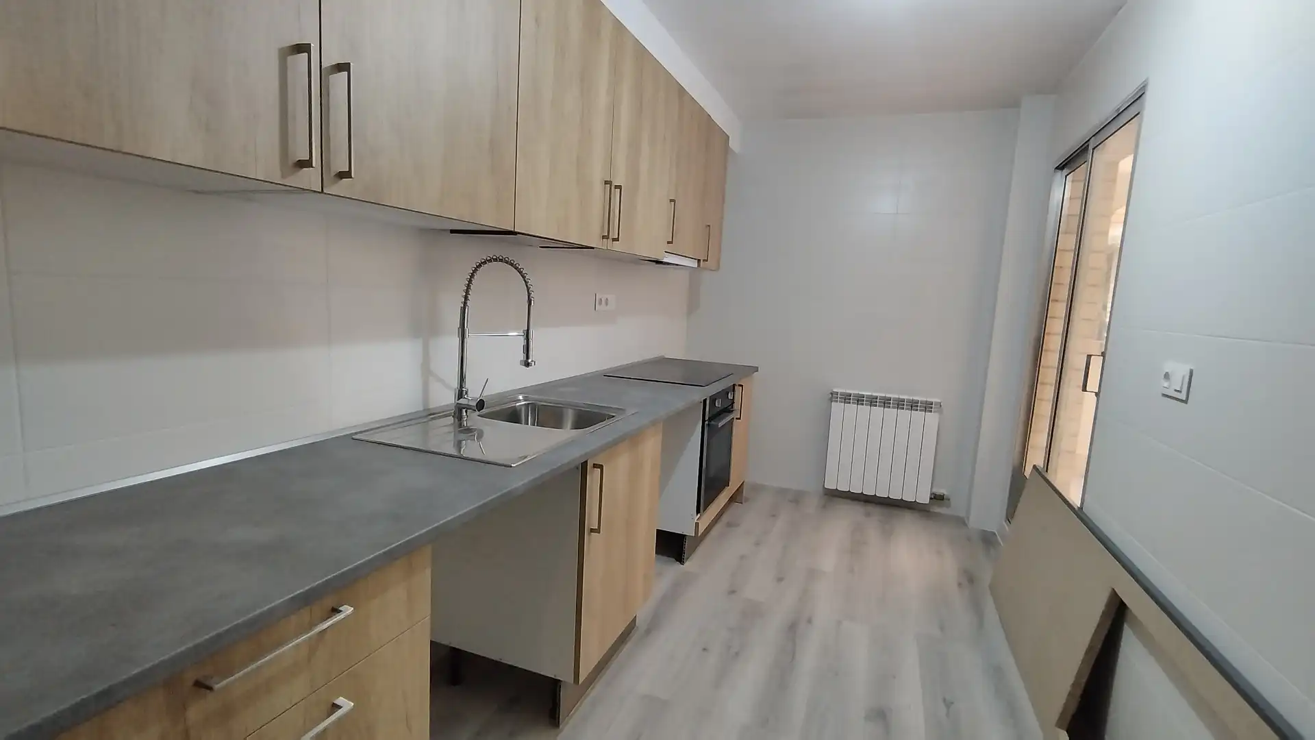 Kitchen of Flat for sale in Huesca  with Terrace and Balcony