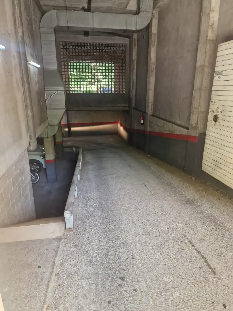 Parkplatz von Garage zum Verkauf in La Llagosta