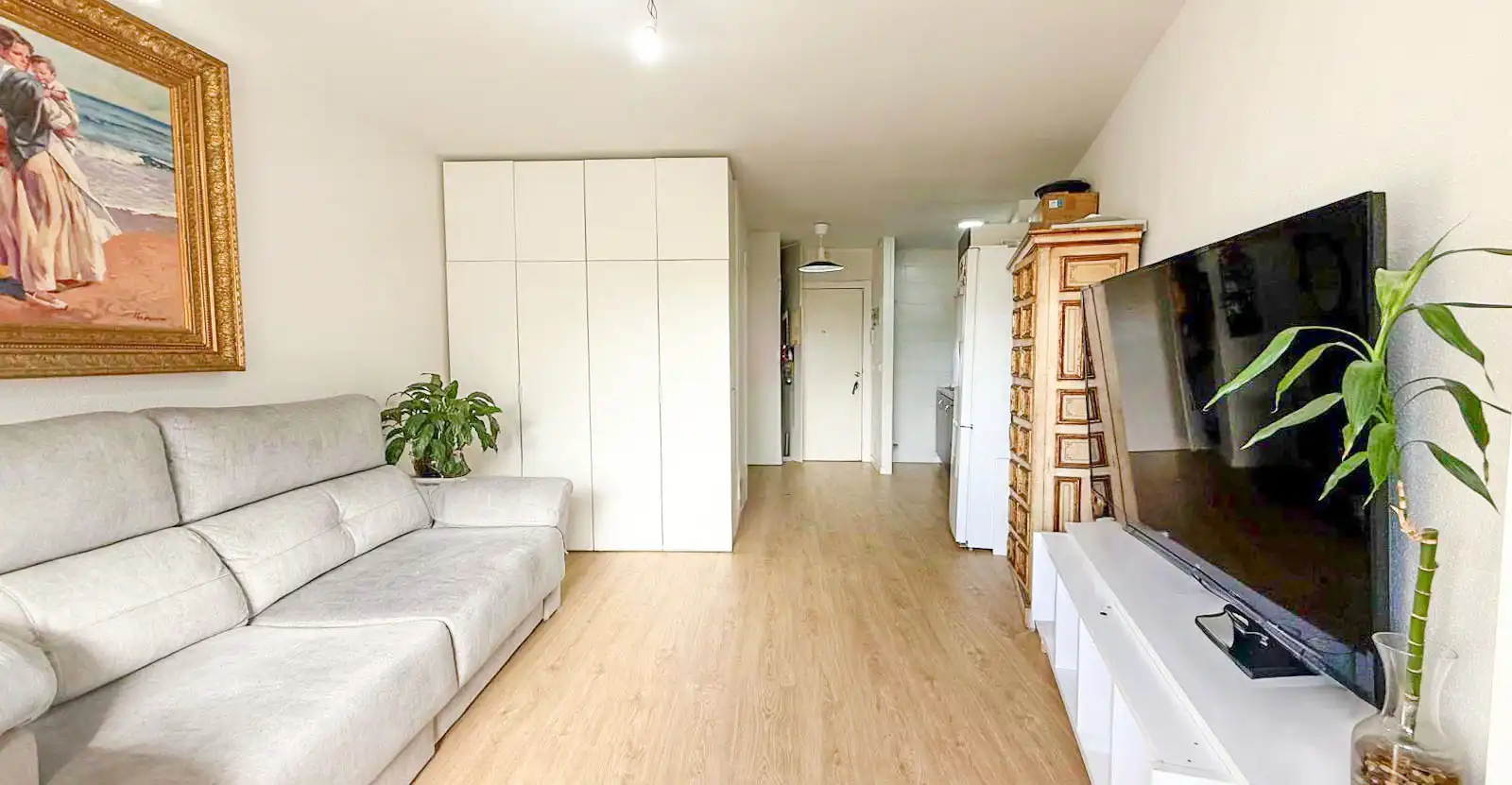 Sala de estar de Estudio en venta en Vigo  con Calefacción, Horno y Lavadora