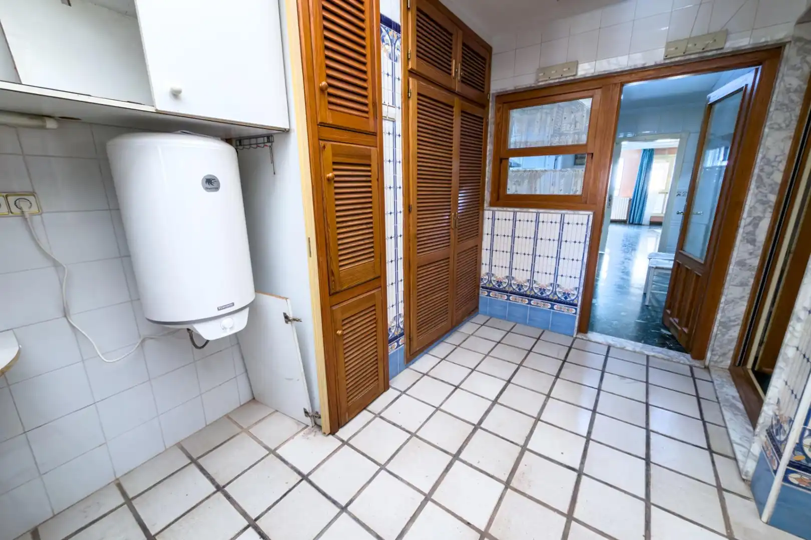Baño de Piso en venta en Bigastro con Aire acondicionado, Calefacción y Terraza