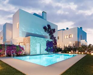 Swimming pool of Single-family semi-detached for sale in Málaga Capital  with Air Conditioner, Heating and Private garden