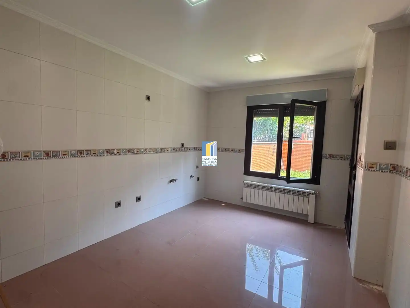 Casa adosada en venda en Zamora Capital  amb Calefacció, Jardí privat i Parquet
