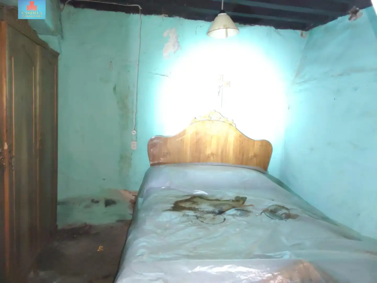 Habitación de Casa adosada en venta en Navarredondilla