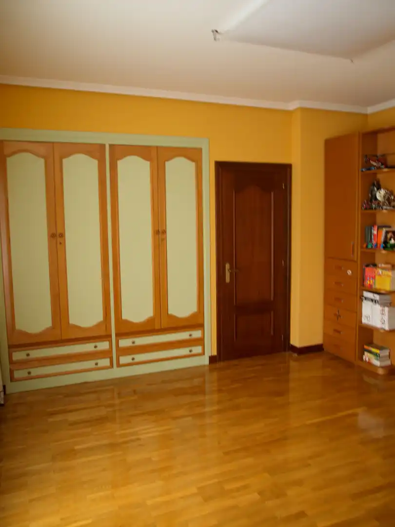Houses for sale in Vial Camino Estíbaliz, Zona rural este