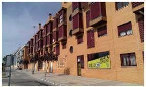 Exterior view of Premises for sale in Cáceres Capital