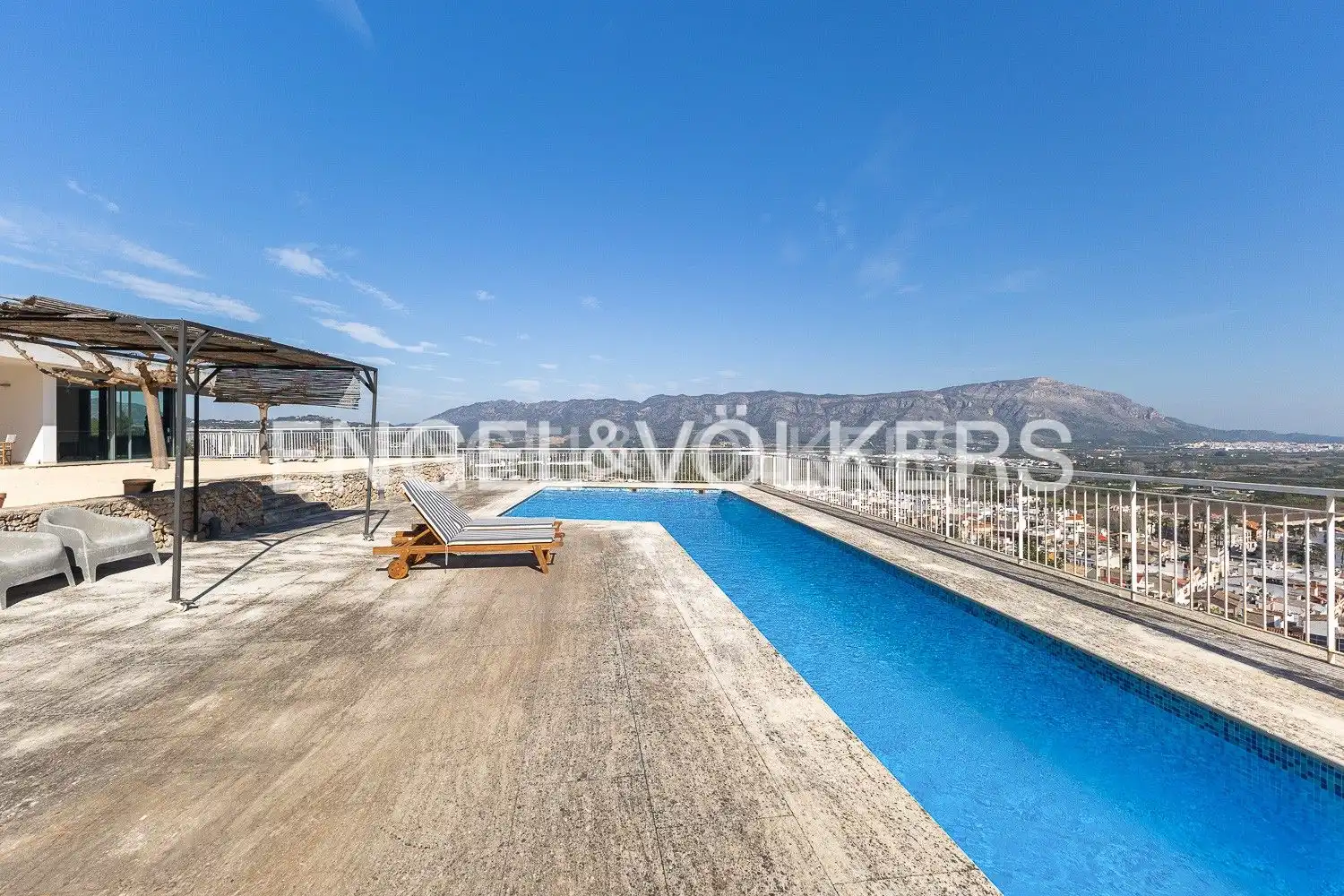 Piscina de Casa o xalet de lloguer en Tavernes de la Valldigna amb Aire condicionat, Calefacció i Jardí privat
