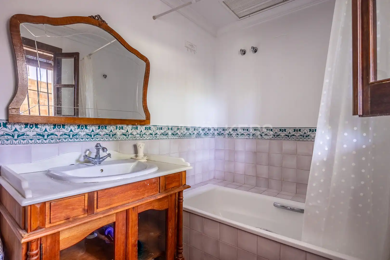 Bany de Casa o xalet en venda en La Puebla de los Infantes amb Aire condicionat, Calefacció i Jardí privat