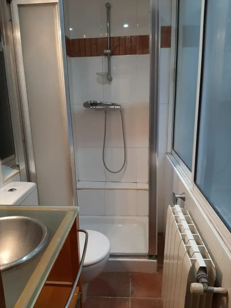 Piso en venta en RUIZ DE PADRON, 45, El Camp de l'Arpa del Clot