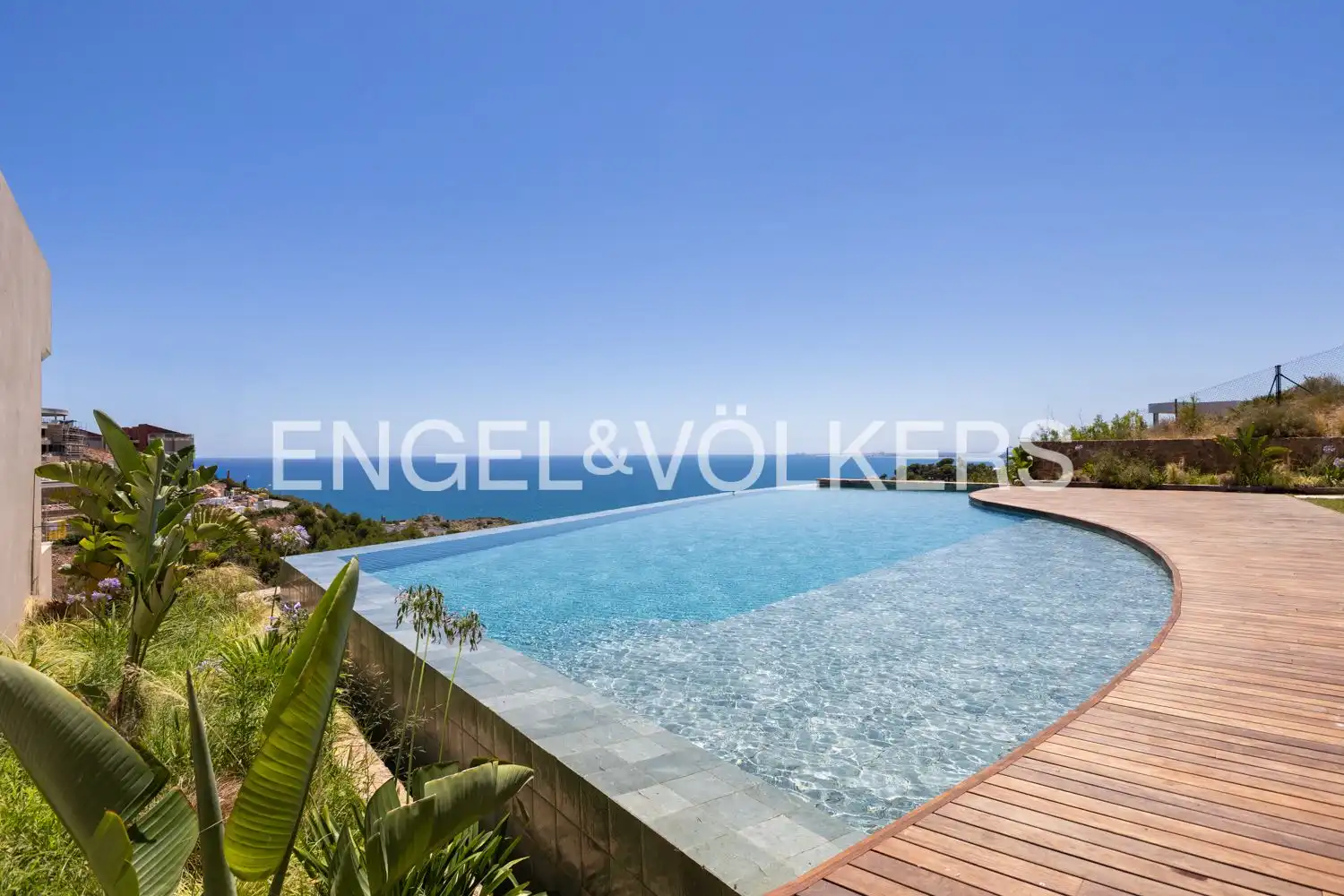 Piscina de Pis en venda en Oropesa del Mar / Orpesa amb Aire condicionat, Calefacció i Jardí privat