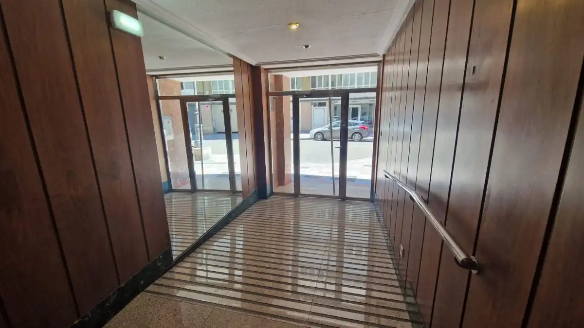 Piso en venta en León Capital  con Calefacción, Parquet y Terraza