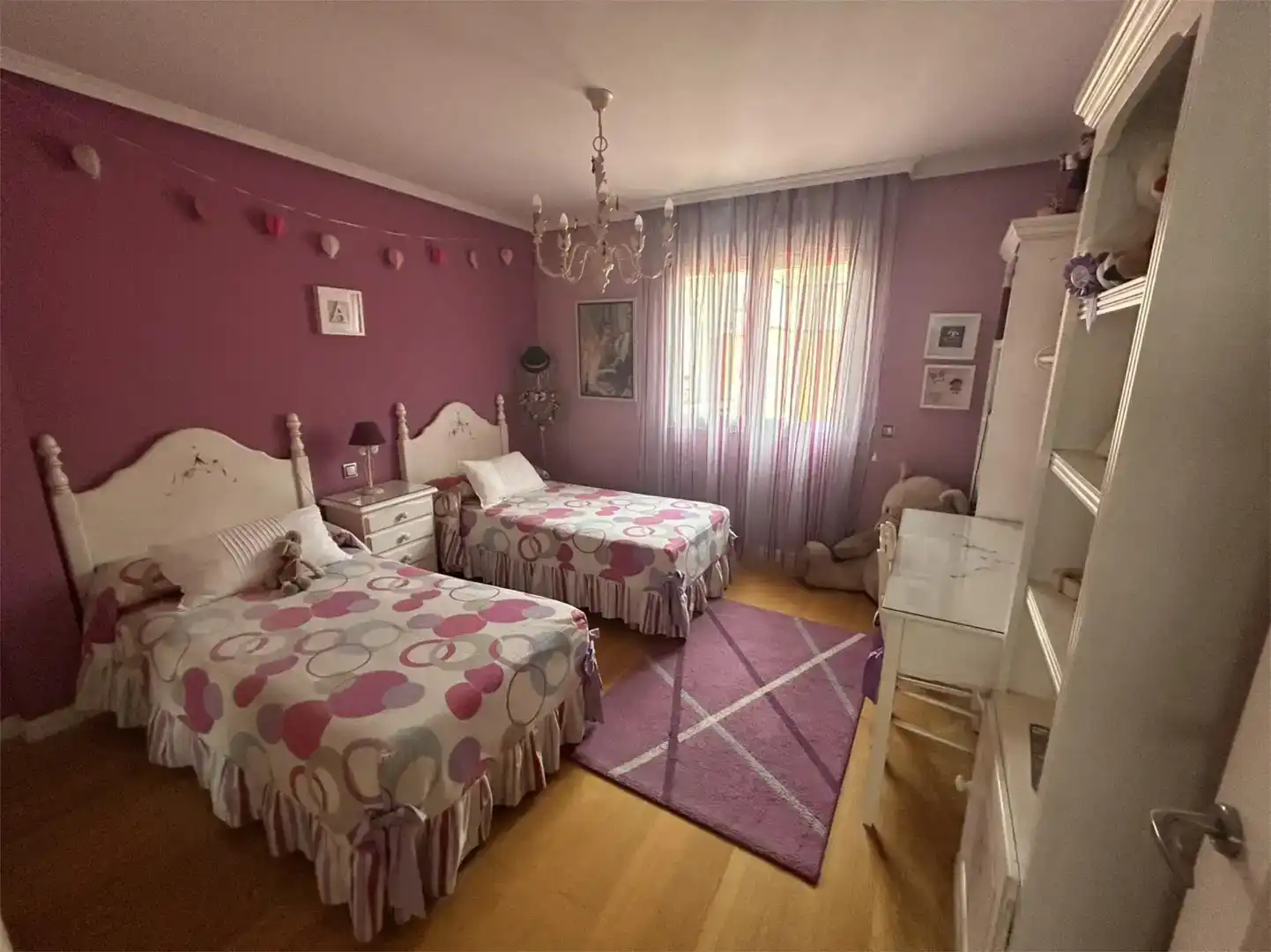 Dormitori de Casa adosada en venda en Segovia amb Parquet, Traster i Balcó