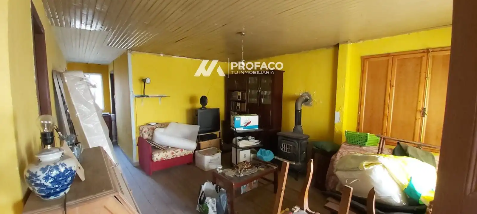 Sala d'estar de Casa o xalet en venda en San Amaro