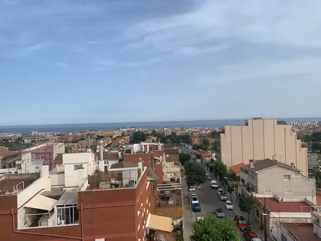 Außenansicht von Dachboden zum Verkauf in Badalona mit Klimaanlage, Heizung und Terrasse