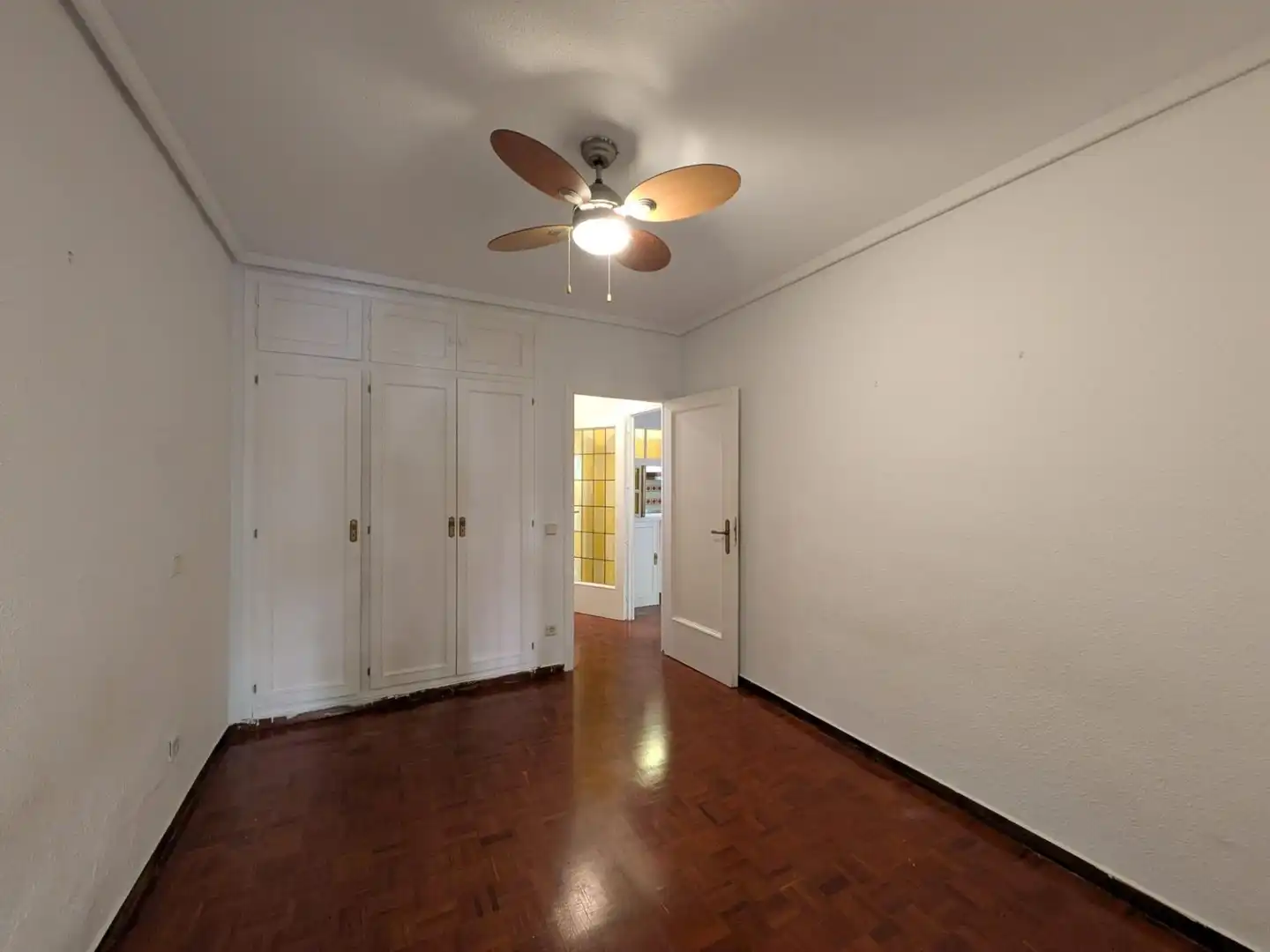 Bedroom of Flat for rent in Chamberí