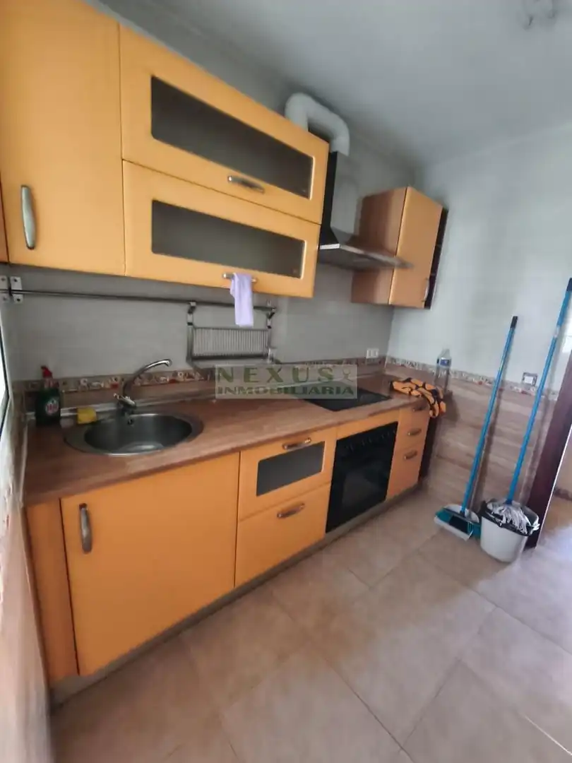 Kitchen of Flat for sale in Cáceres  with Air Conditioner and Heating
