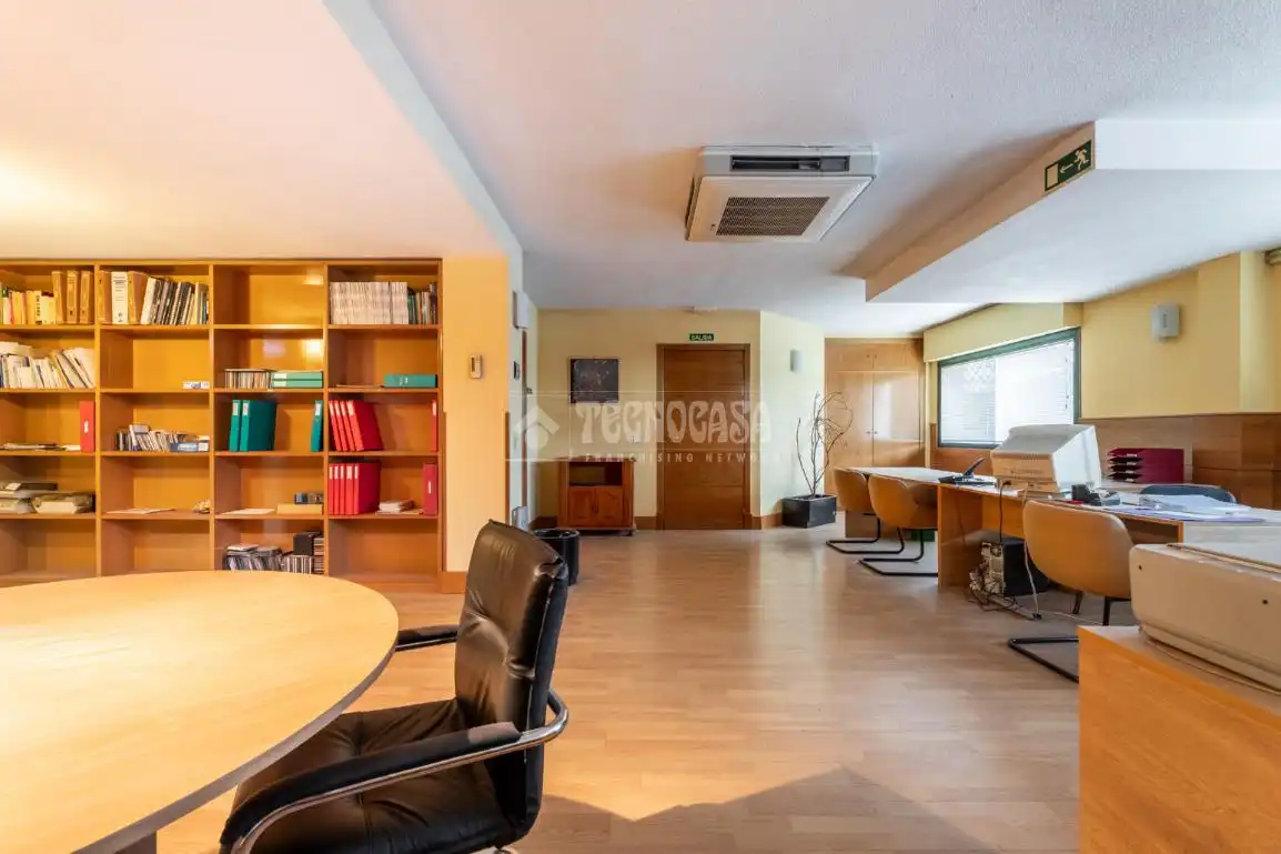 Local en venta en Las Rozas de Madrid con Aire acondicionado y Calefacción