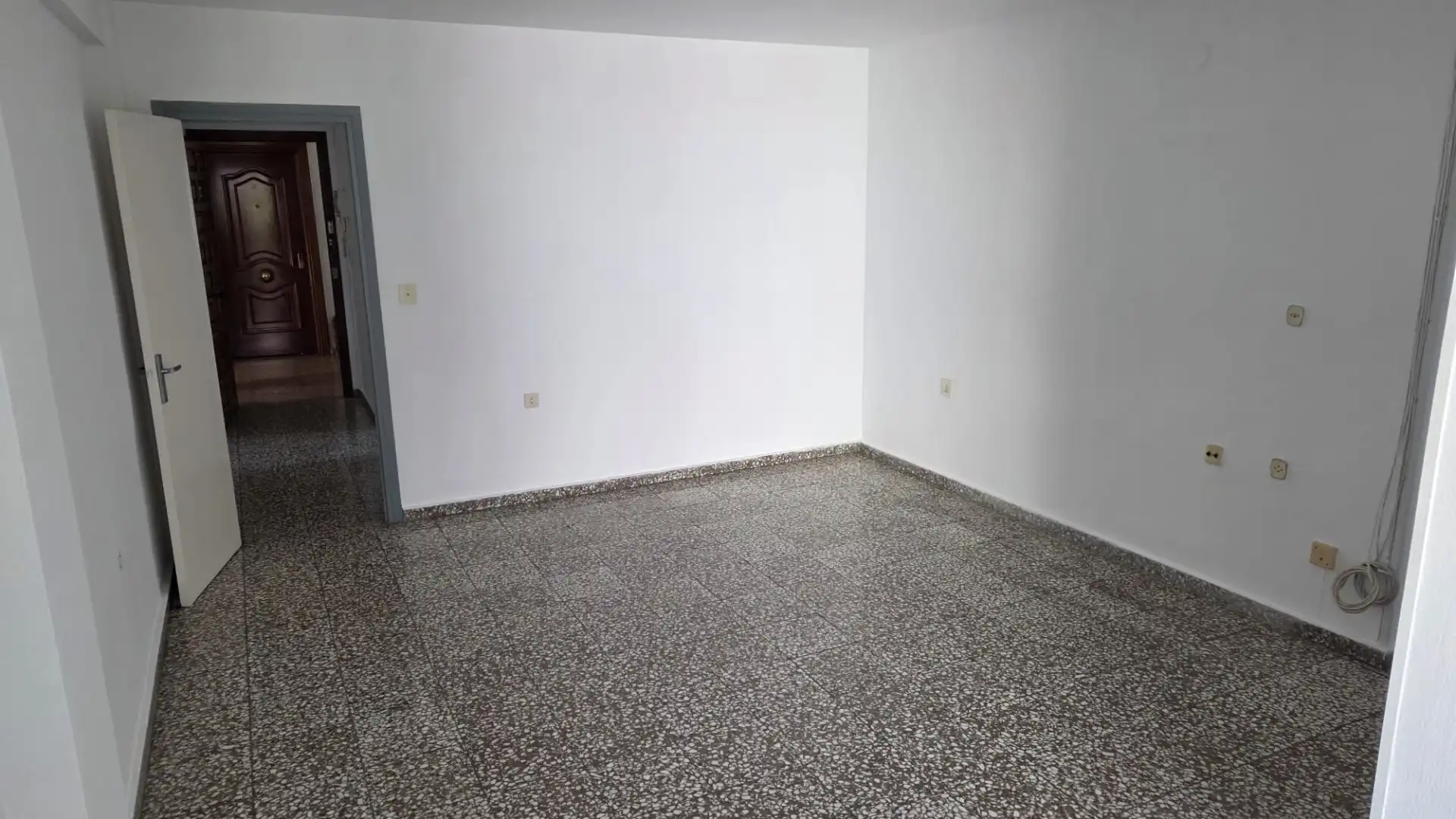 Piso en venta en Vélez-Málaga con Terraza y Balcón