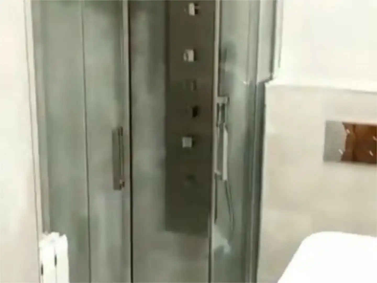 Baño de Piso en venta en Salt con Aire acondicionado y Balcón