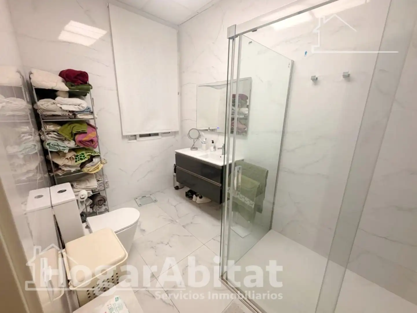 Bany de Pis en venda en Torrent amb Aire condicionat, Calefacció i Terrassa