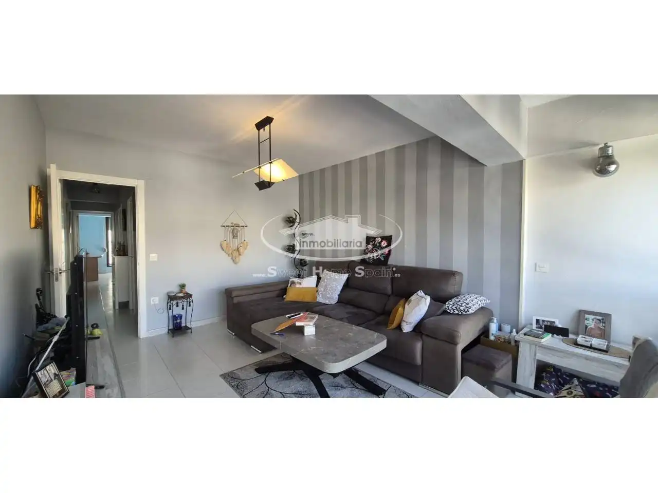 Living room of Flat for sale in Sanlúcar de Barrameda  with Air Conditioner, Terrace and Furnished