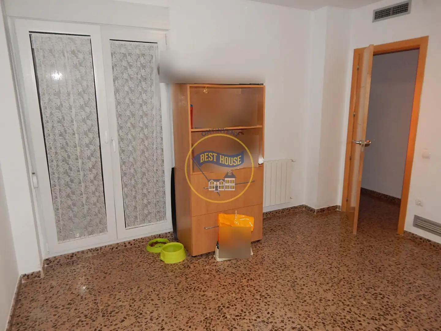 Wohnung zum Verkauf in Bocairent mit Klimaanlage, Heizung und Abstellraum