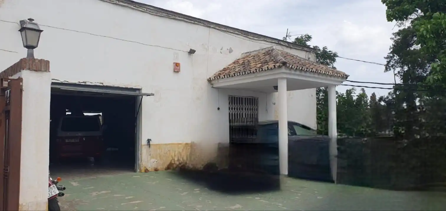 Exterior view of Industrial buildings for sale in Antequera