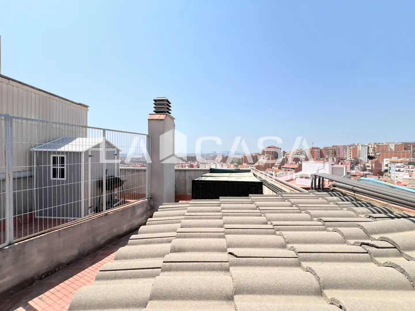 Terrassa de Pis en venda en Santa Coloma de Gramenet amb Aire condicionat, Calefacció i Moblat