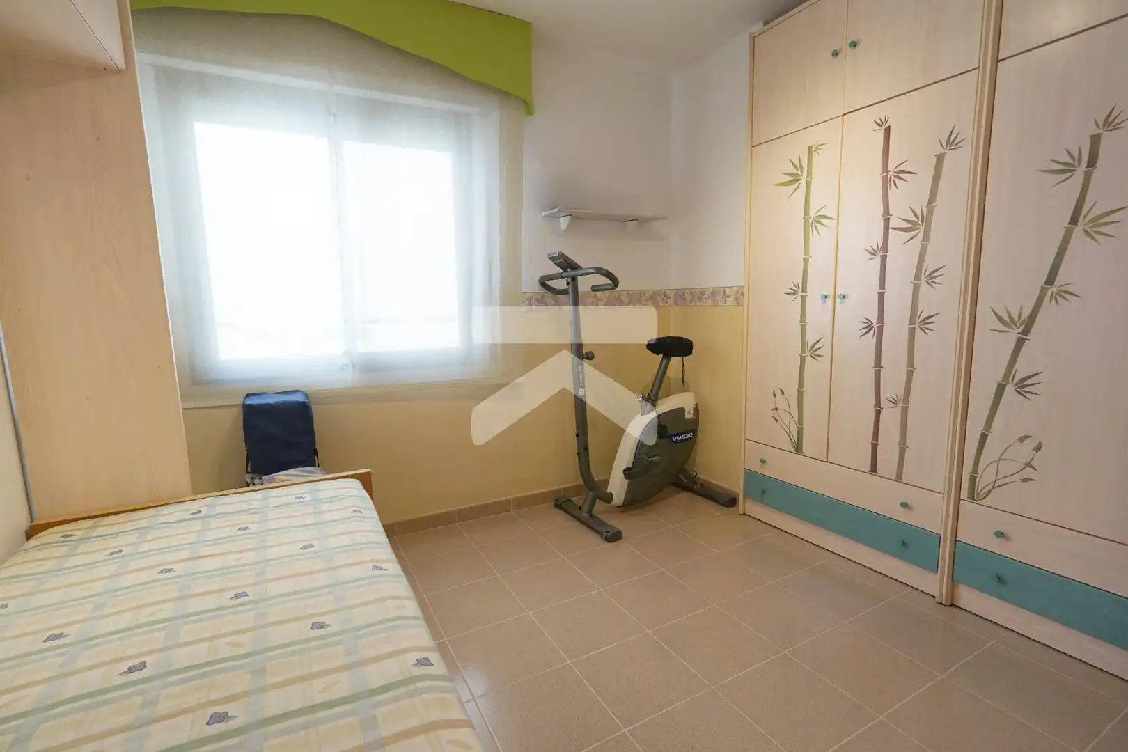 Habitación de Piso en venta en Tarragona con Aire acondicionado, Calefacción y Balcón