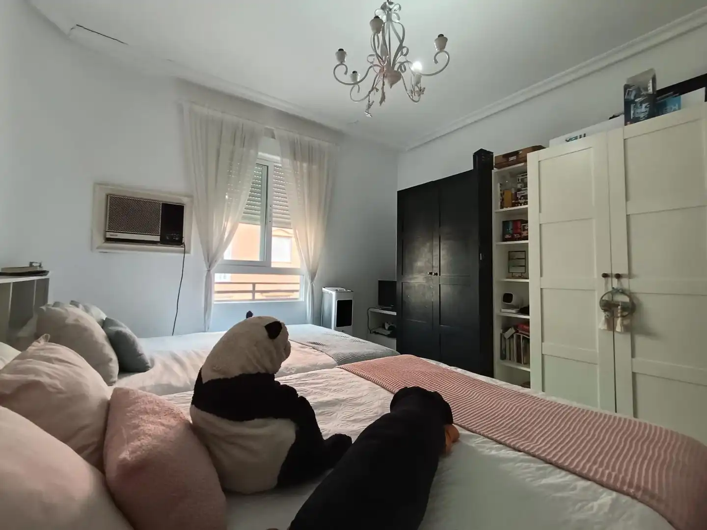 Schlafzimmer von Wohnung zum Verkauf in Córdoba mit Klimaanlage, Terrasse und Balkon