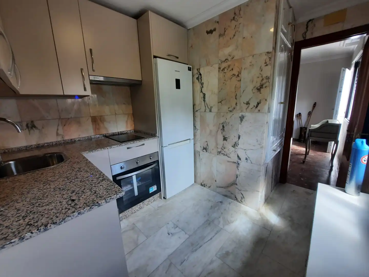 Kitchen of Apartments for rent in Badajoz  with Air Conditioner, Terrace and Furnished