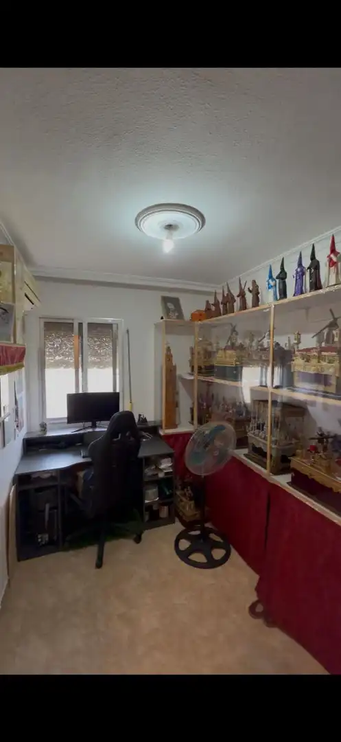 Flat for sale in Sevilla  with Air Conditioner and Terrace