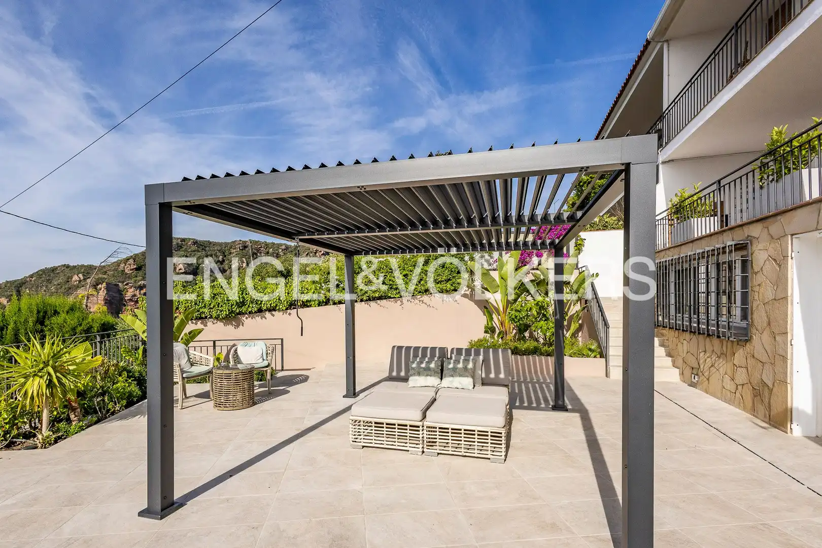 Terraza de Casa adosada en venta en Gavà con Aire acondicionado, Calefacción y Jardín privado