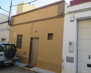 Exterior view of Single-family semi-detached for sale in El Perelló