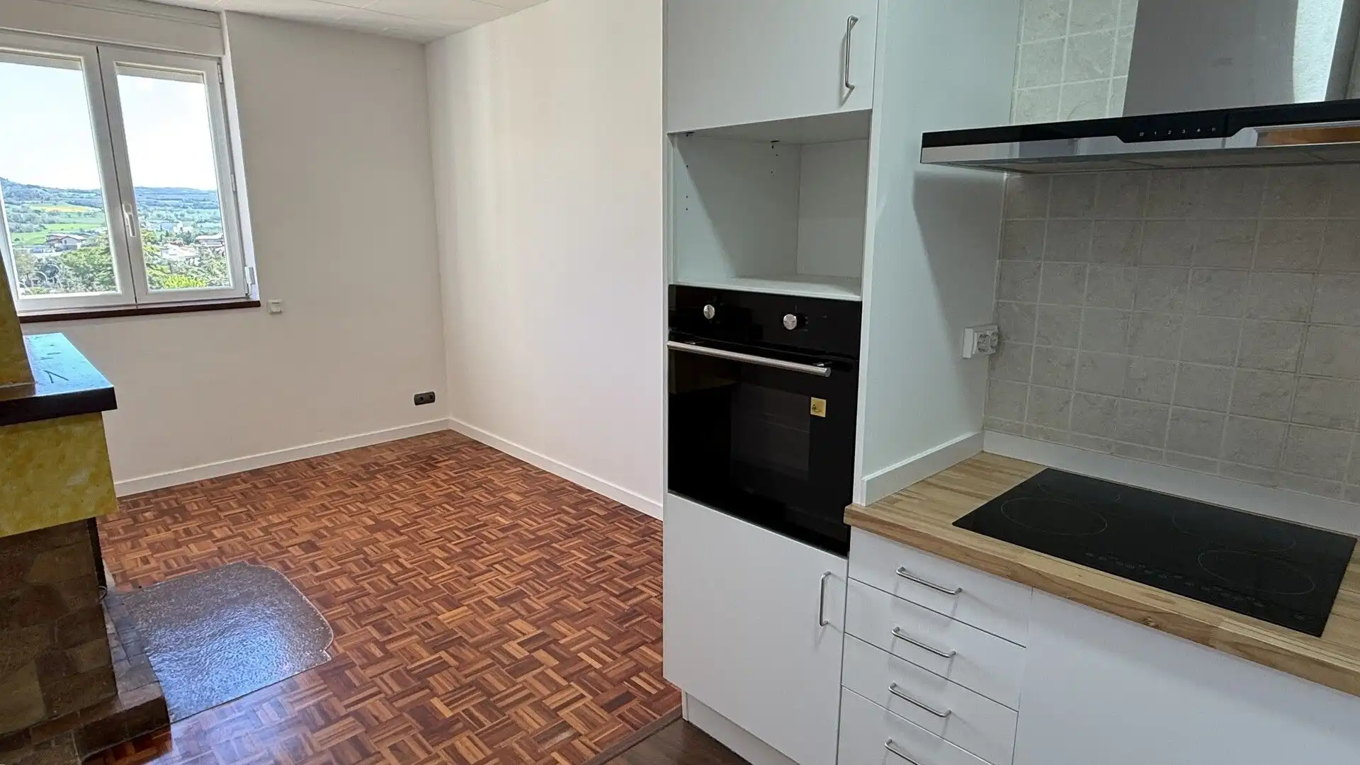 Kitchen of Flat for sale in Moià  with Community pool