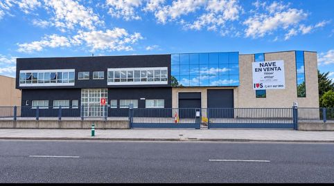 Foto 3 von Fabrikhallen zum Verkauf in Avenida Da Prensa, Oseiro, Arteixo