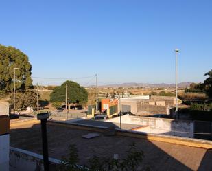 Vista exterior de Casa adosada en venda en Cartagena amb Aire condicionat i Terrassa