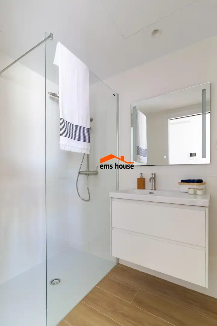 Baño de Ático en venta en Calonge i Sant Antoni con Aire acondicionado, Calefacción y Terraza