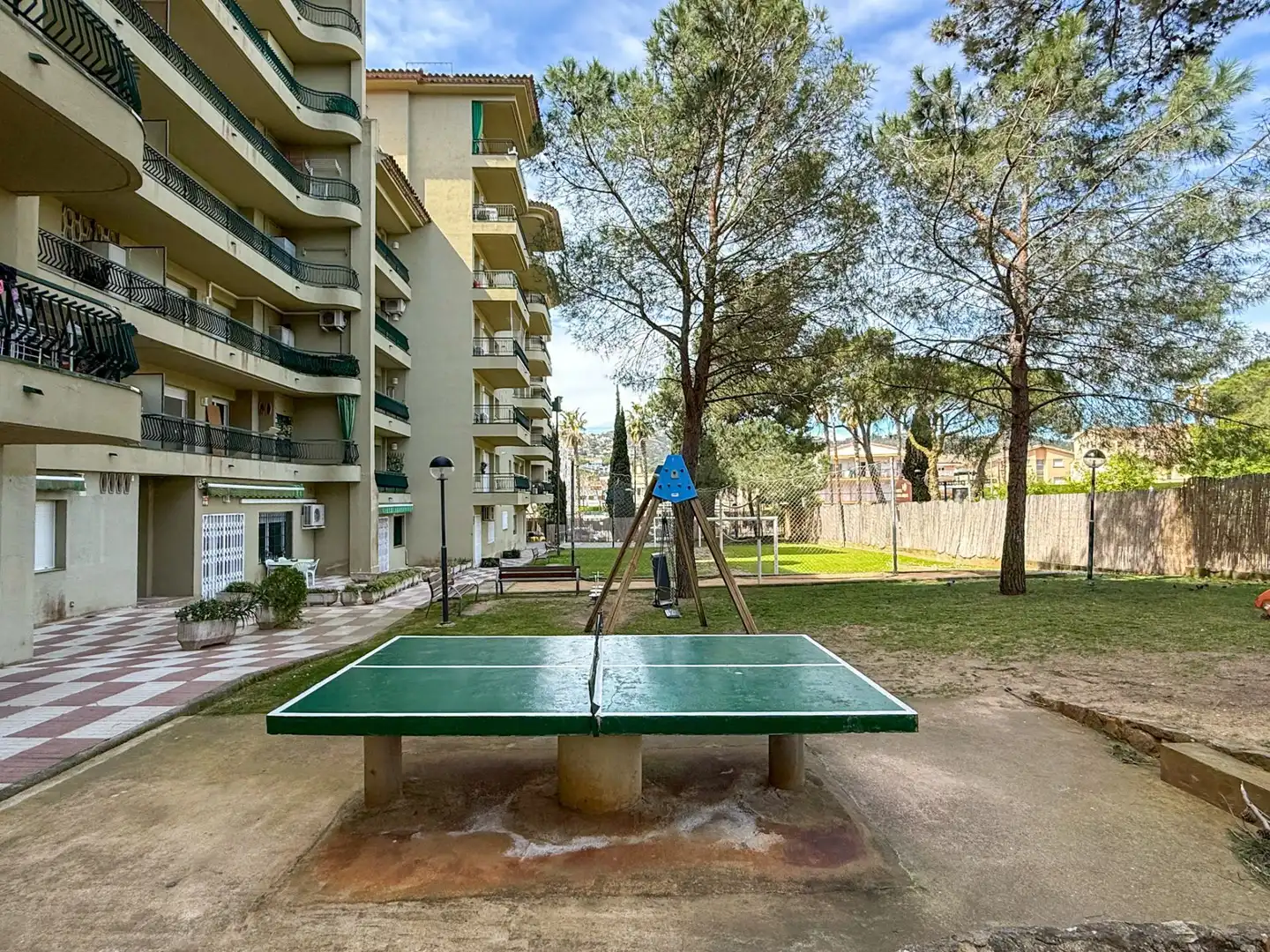 Exterior view of Apartments for sale in Castell d'Aro, Platja d'Aro i s'Agaró  with Air Conditioner, Heating and Terrace
