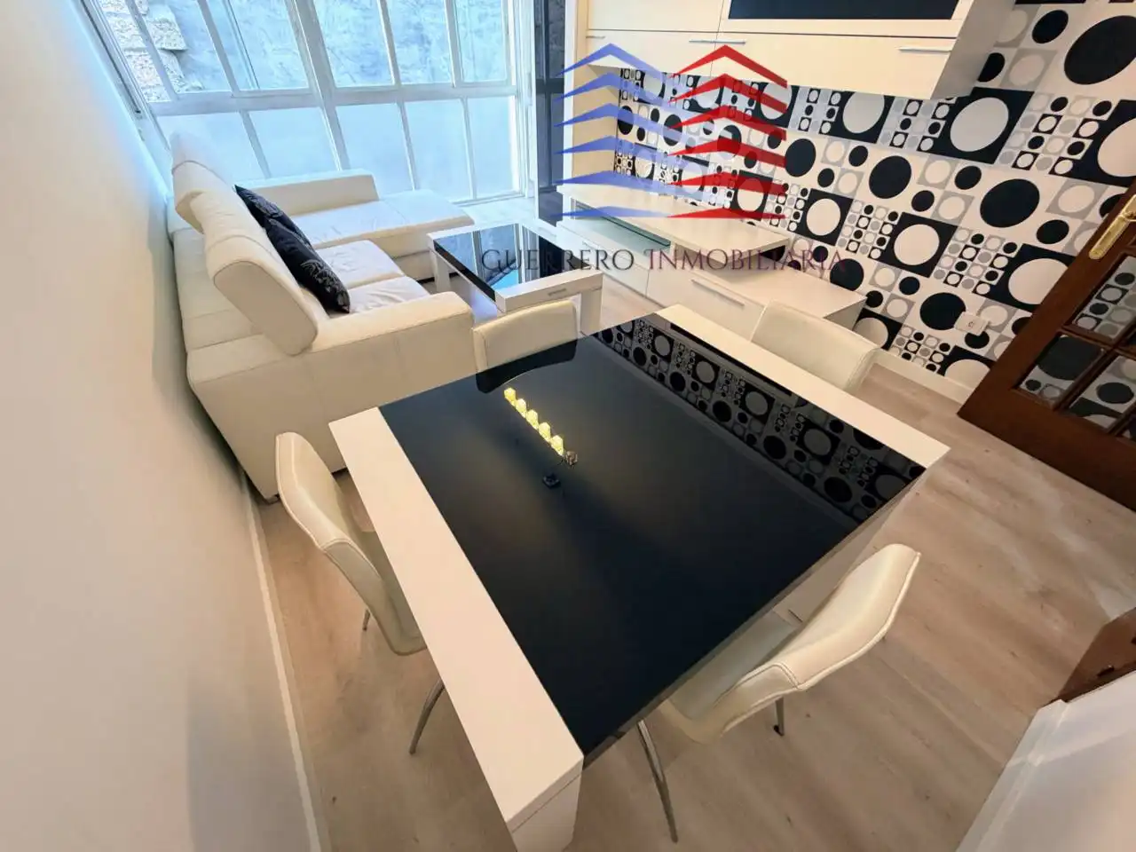 Living room of Flat for rent in Ourense Capital   with Heating, Terrace and Furnished