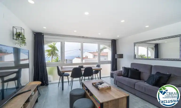 Terraced house for sale in Carrer Joan Timoneda