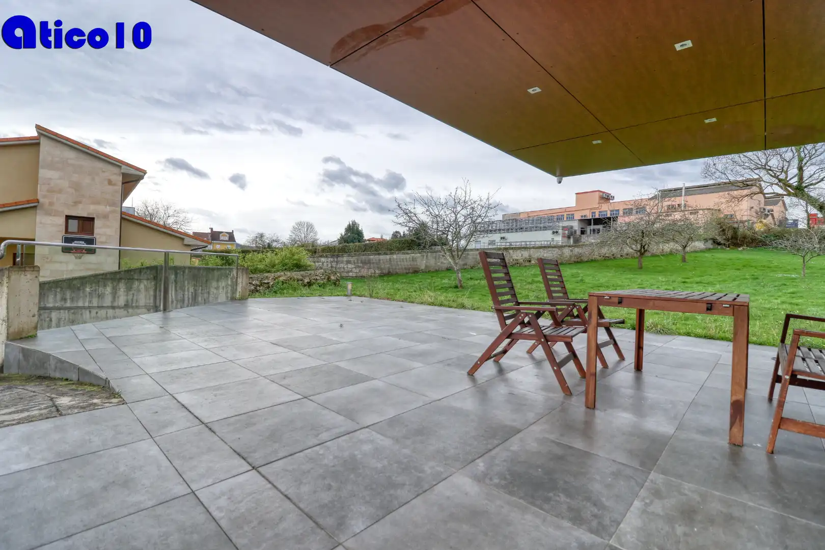 Terrasse von Haus oder Chalet zum Verkauf in Noreña mit Heizung, Parkett und Abstellraum