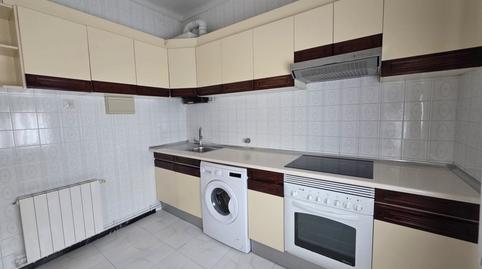 Foto 5 de Piso en venta en Sotzezgarbia Kalea, Cruces, Barakaldo